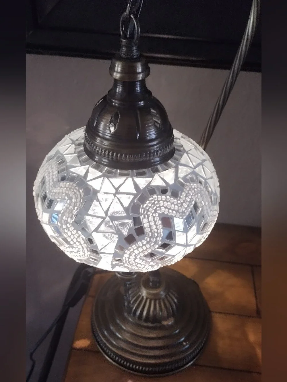 Turkish Mosaic Glass Table Lamp - White Mosaic Globe
